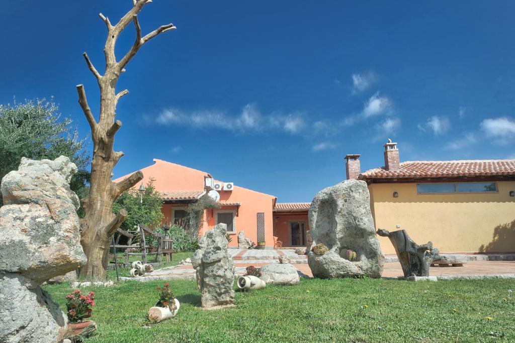 Country House Vignola Mare Aglientu Exterior photo
