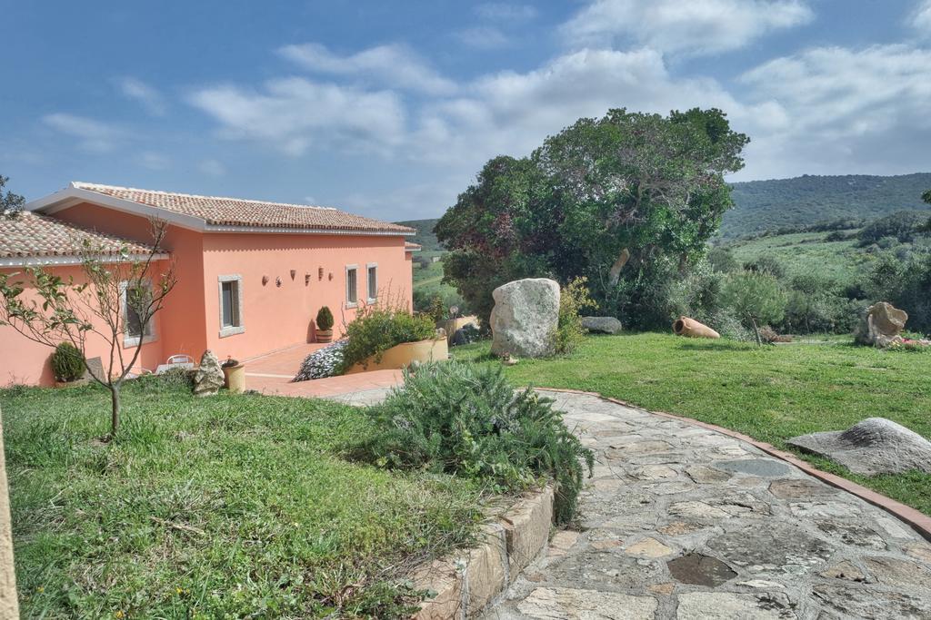 Country House Vignola Mare Aglientu Exterior photo