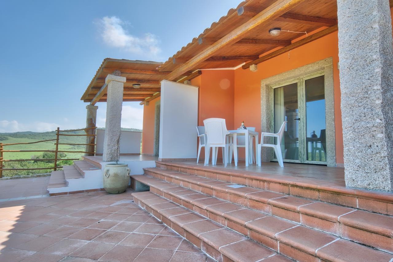 Country House Vignola Mare Aglientu Exterior photo